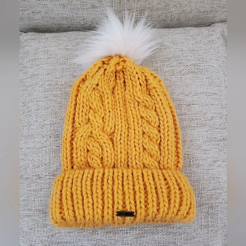 Hollister Pom Pom Beanie